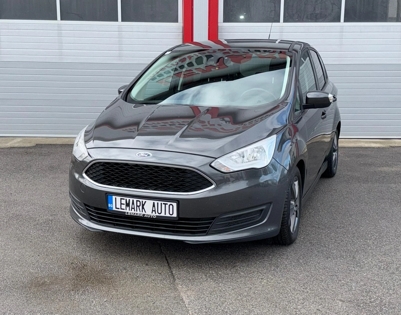 Ford C-max 1.0I ECO BOOST TITANIUM NAVI  KLIMATIK EVRO 6B!! - изображение 4