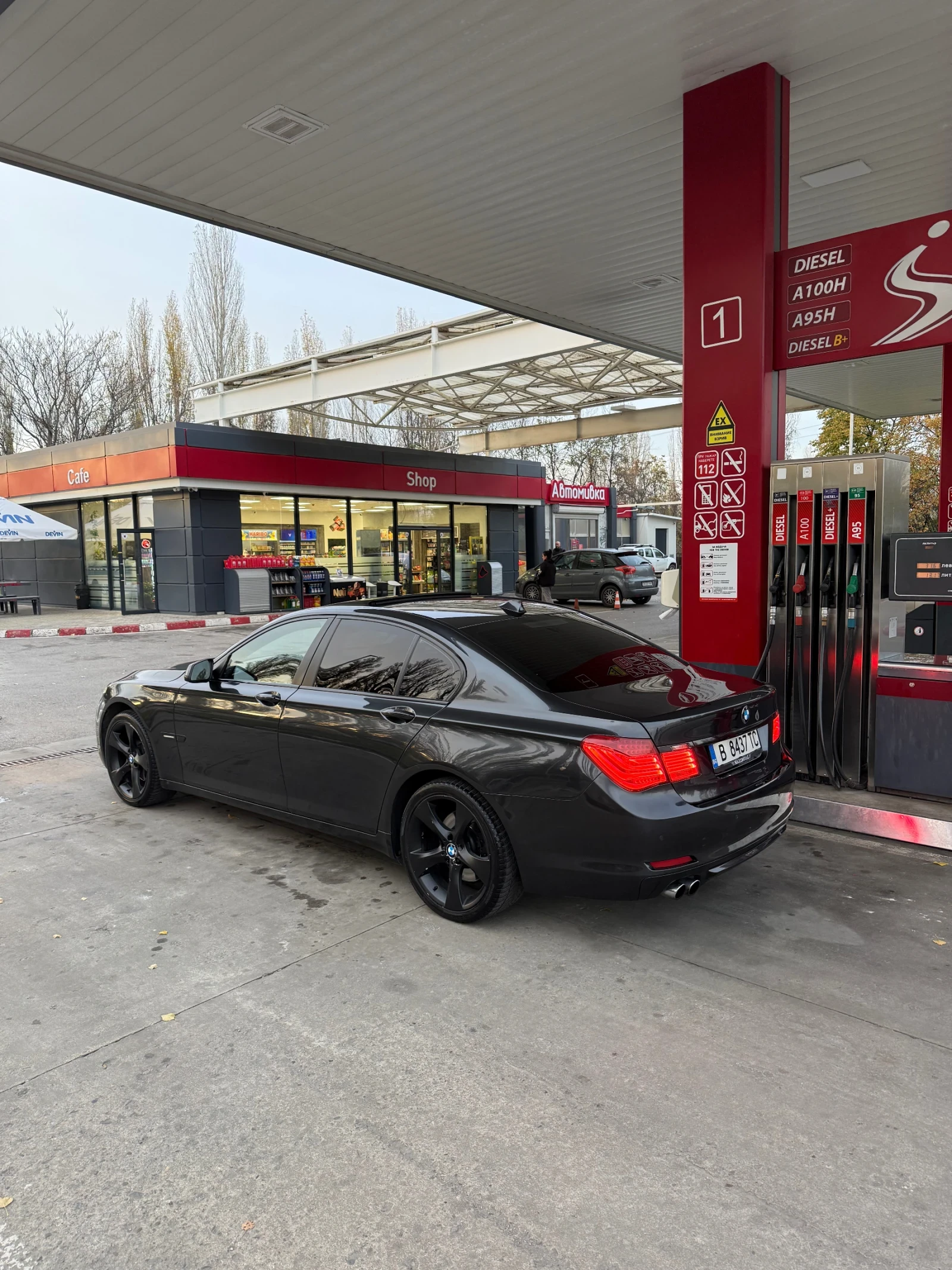 BMW 730  - изображение 2