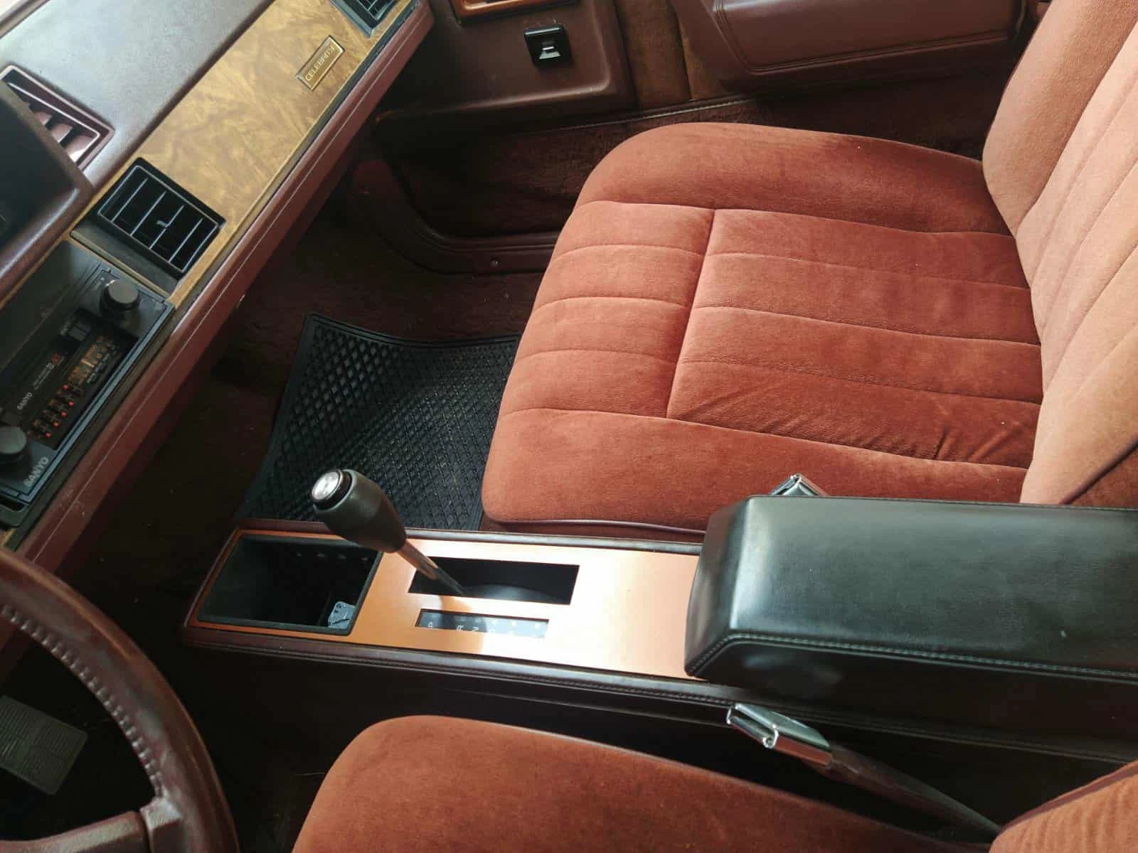 Chevrolet Caprice Celebrity 2.8 V6 | Mobile.bg   7