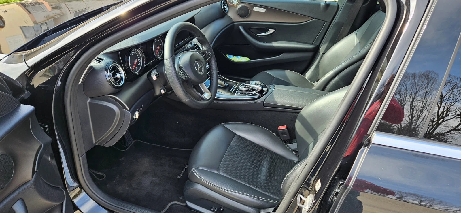 Mercedes-Benz E 220 W213, снимка 8 - Автомобили и джипове - 53721857