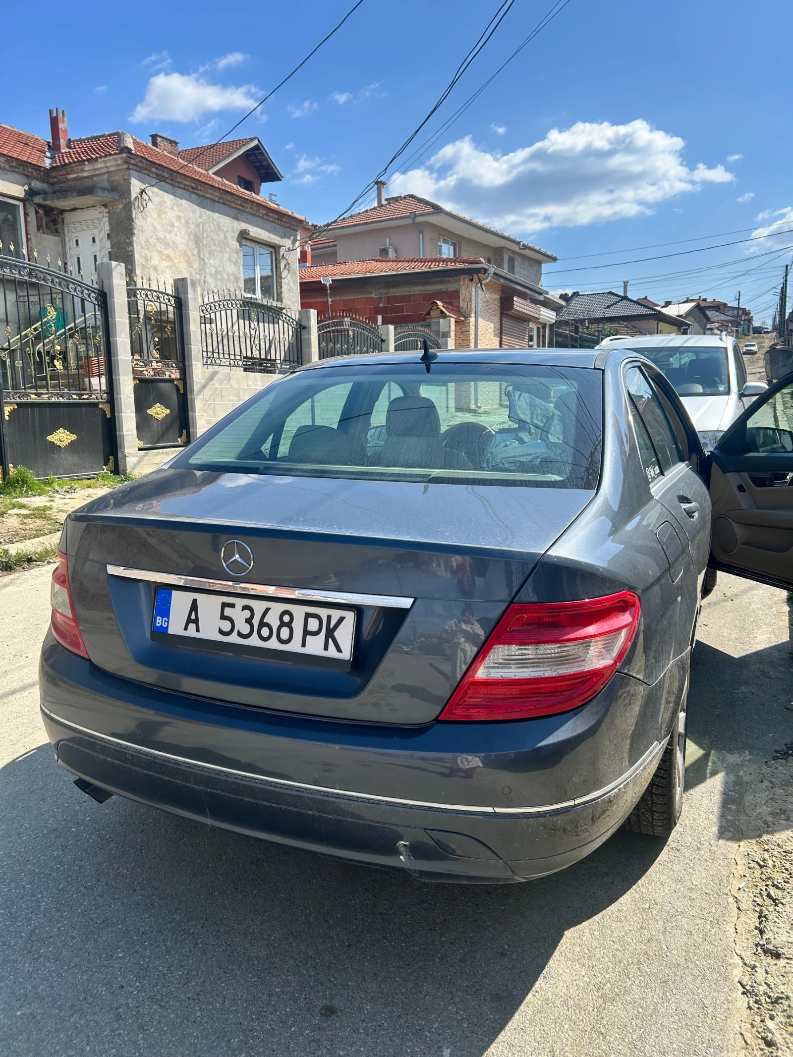 Mercedes-Benz C 200, снимка 4 - Автомобили и джипове - 53974174