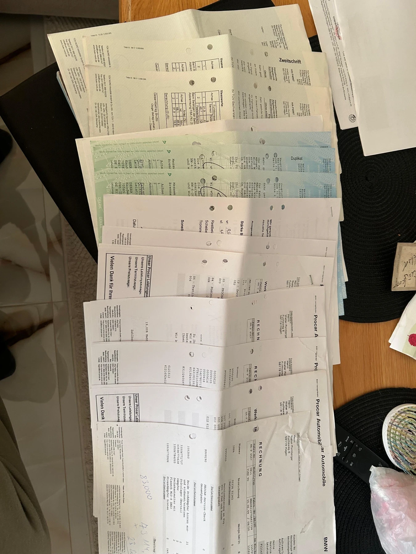 BMW 318 E91 FACELIFT, снимка 12 - Автомобили и джипове - 54168413