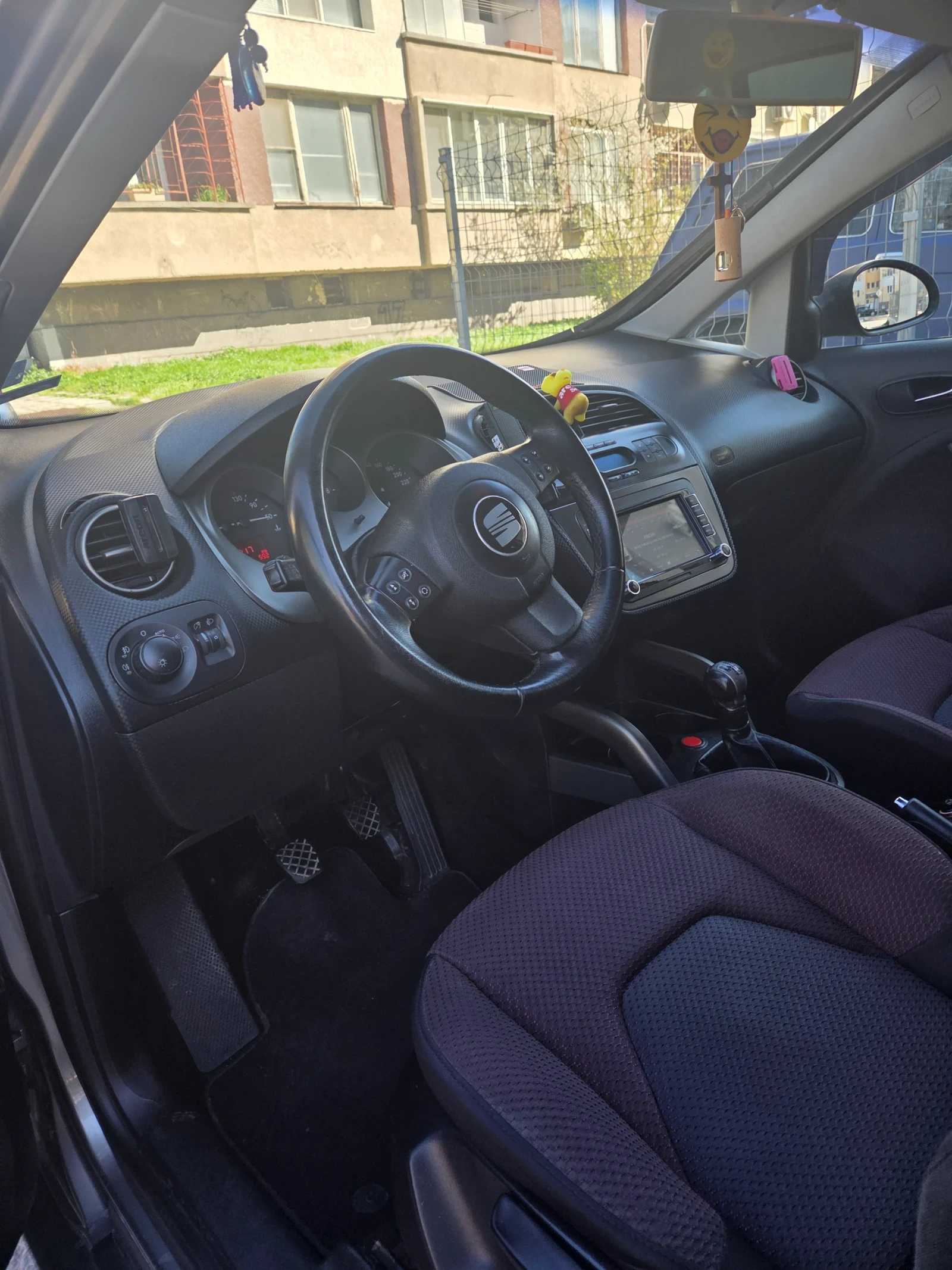 Seat Altea, снимка 10 - Автомобили и джипове - 54095990