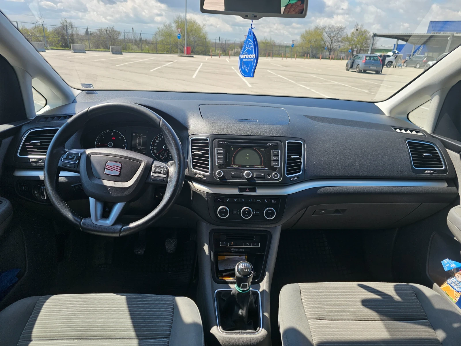 Seat Alhambra, снимка 5 - Автомобили и джипове - 54164758