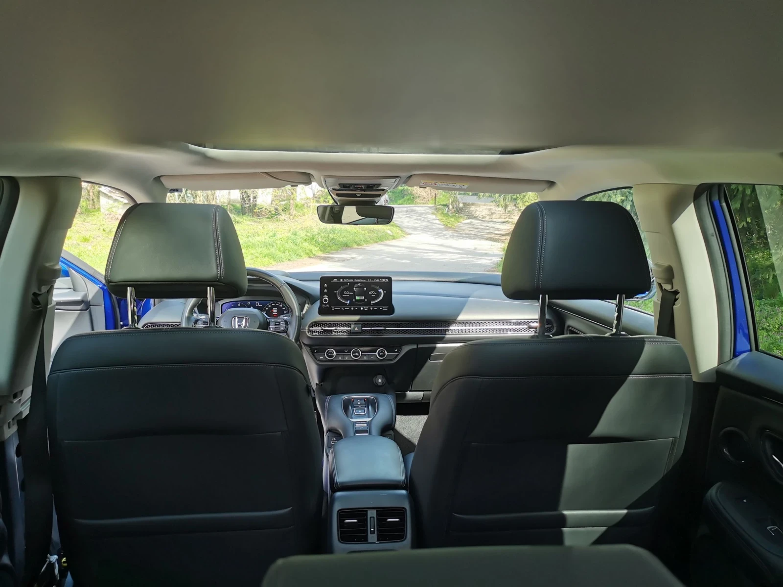 Honda ZR-V 2.0i-MMD HIBRID Advance, снимка 8 - Автомобили и джипове - 54200458