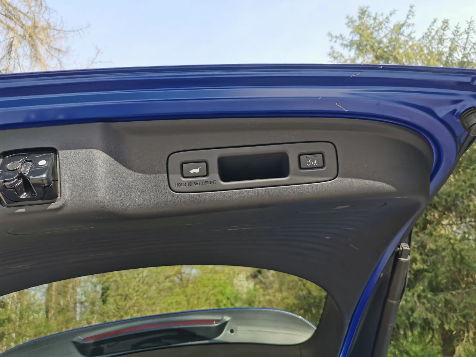 Honda ZR-V 2.0i-MMD HIBRID Advance, снимка 6 - Автомобили и джипове - 54200458