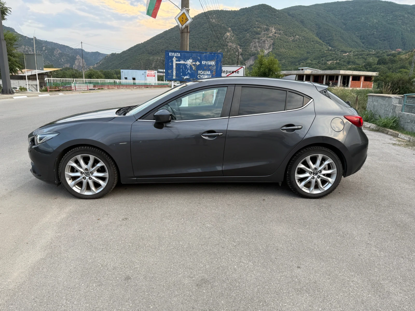 Mazda 3, снимка 5 - Автомобили и джипове - 54610255