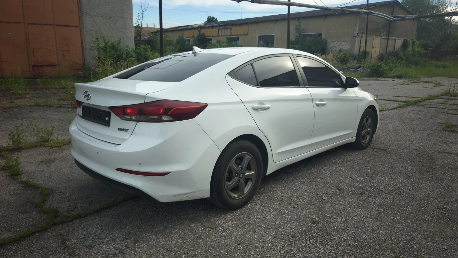 Hyundai Elantra Hyundai Avante 1.6D  Лизинг , снимка 5 - Автомобили и джипове - 54853042