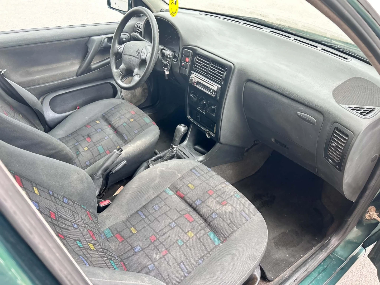 VW Polo 1.4 Бензин, снимка 11 - Автомобили и джипове - 55770439