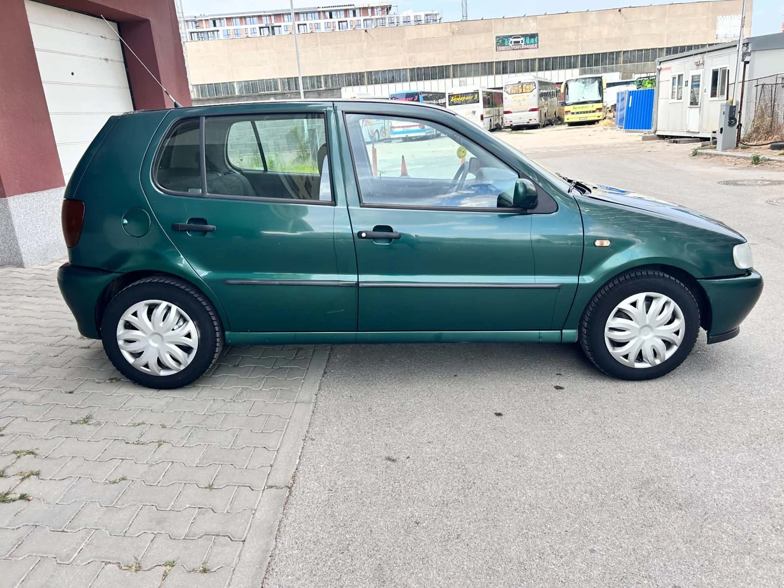 VW Polo 1.4 Бензин, снимка 4 - Автомобили и джипове - 55770439