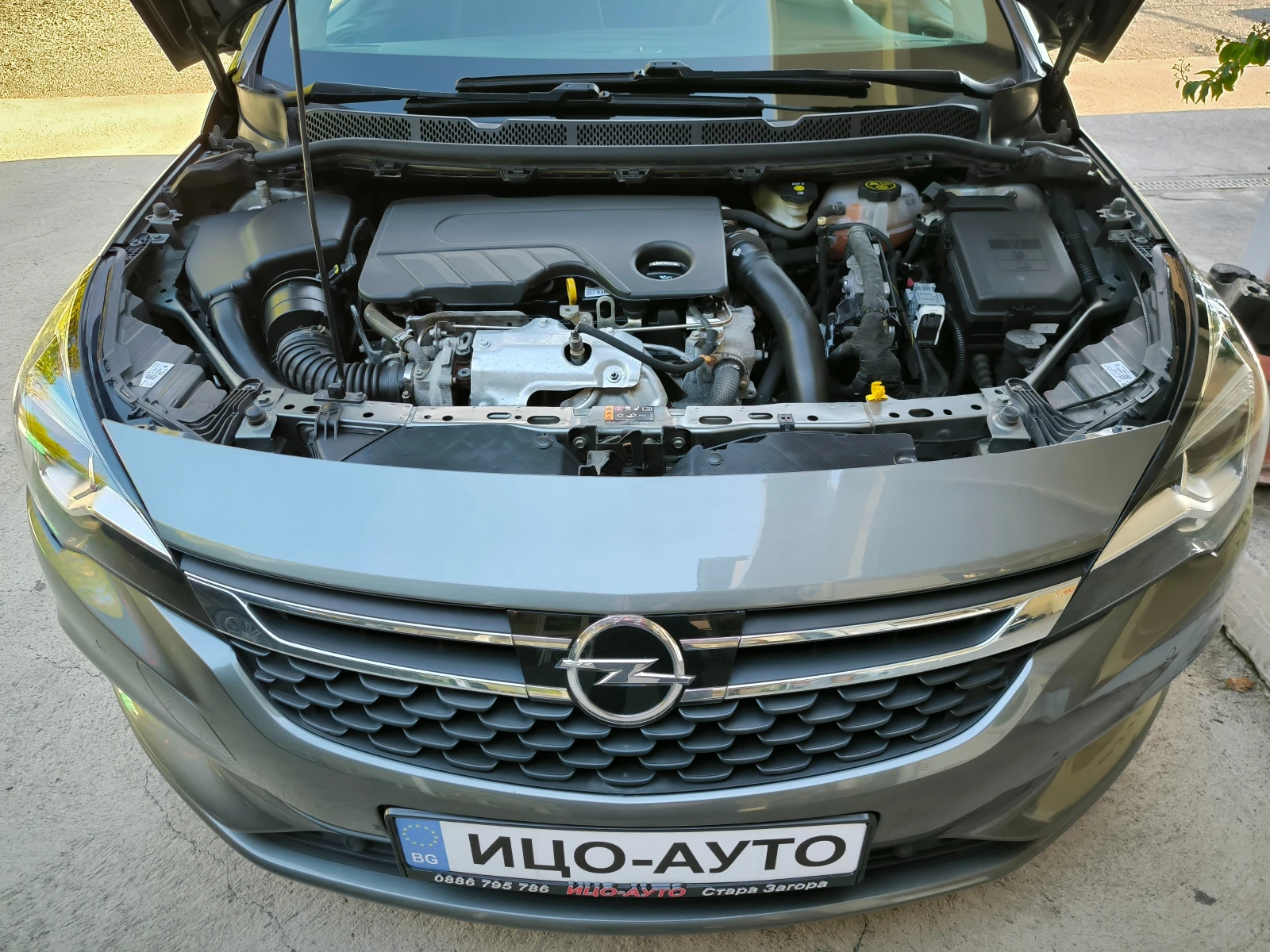 Opel Astra 1, 6-136k.c.ABTOMAT, KOЖА, НАВИ, LED, FACELiFT, Di, снимка 16 - Автомобили и джипове - 56226605