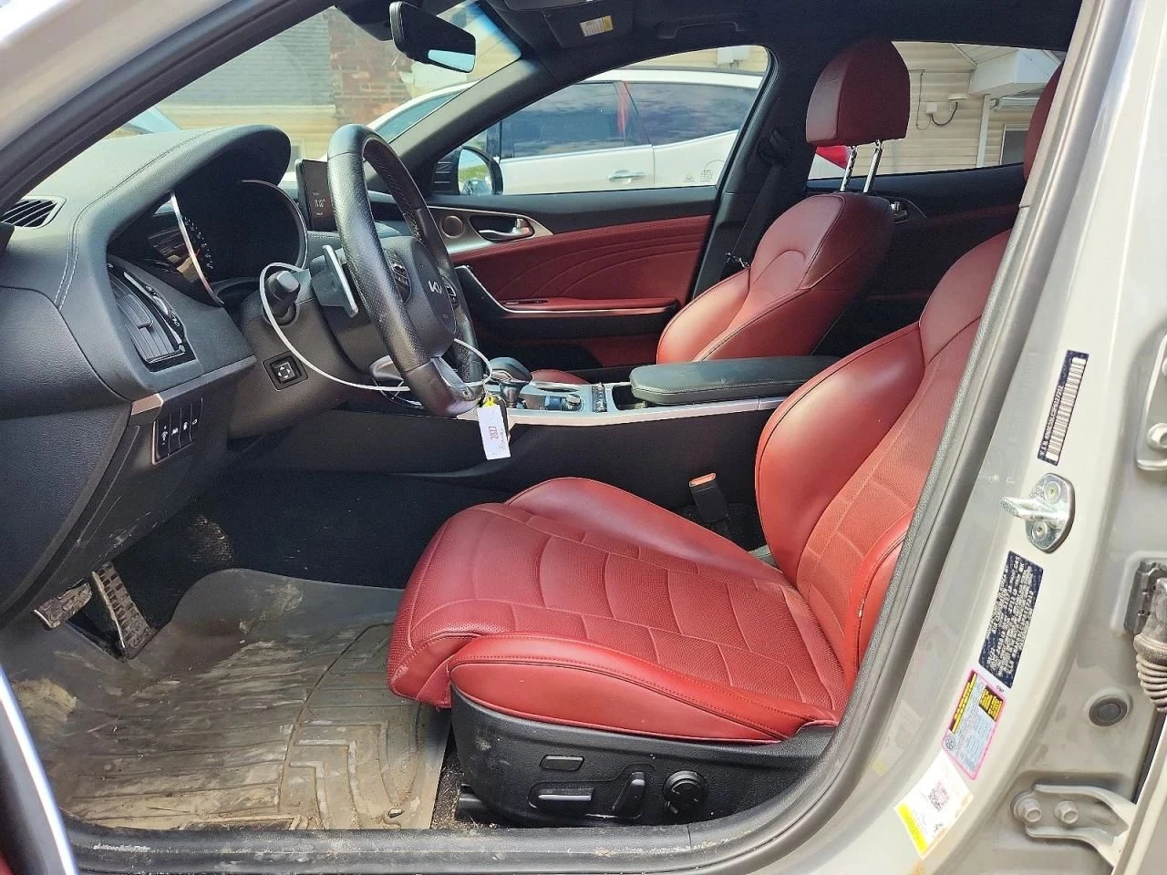 Kia Stinger, снимка 7 - Автомобили и джипове - 56689544