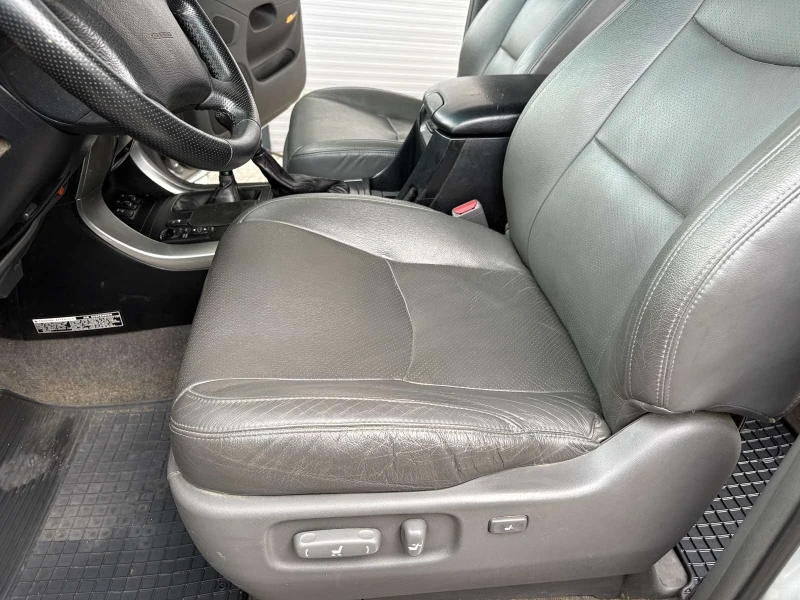 Toyota Land cruiser, снимка 9 - Автомобили и джипове - 51684047