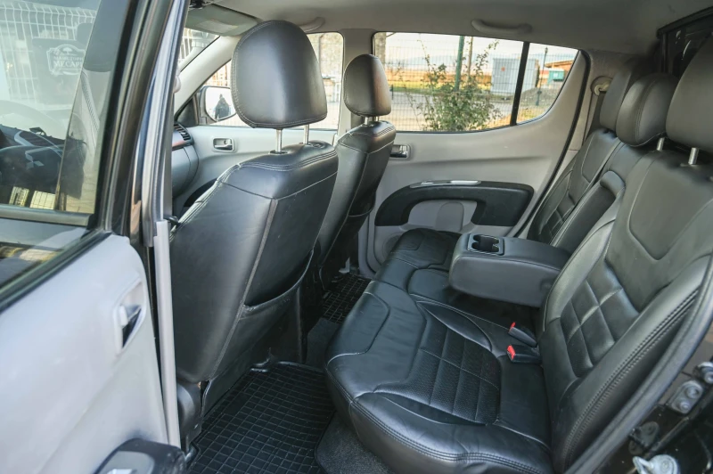 Mitsubishi L200, снимка 12 - Автомобили и джипове - 53161957