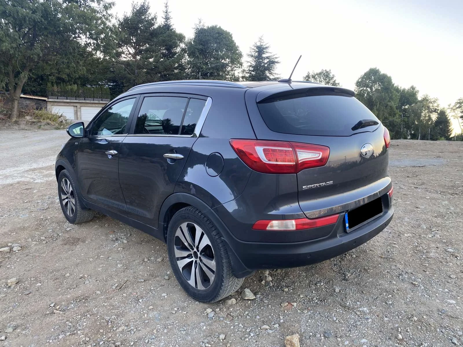 Kia Sportage 2.0d 4x4 - изображение 5
