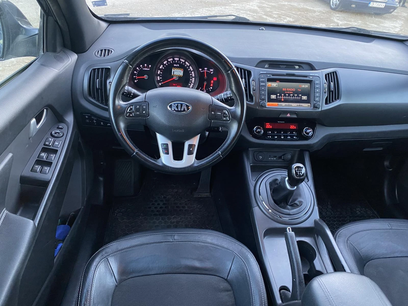 Kia Sportage 2.0d 4x4 - изображение 9