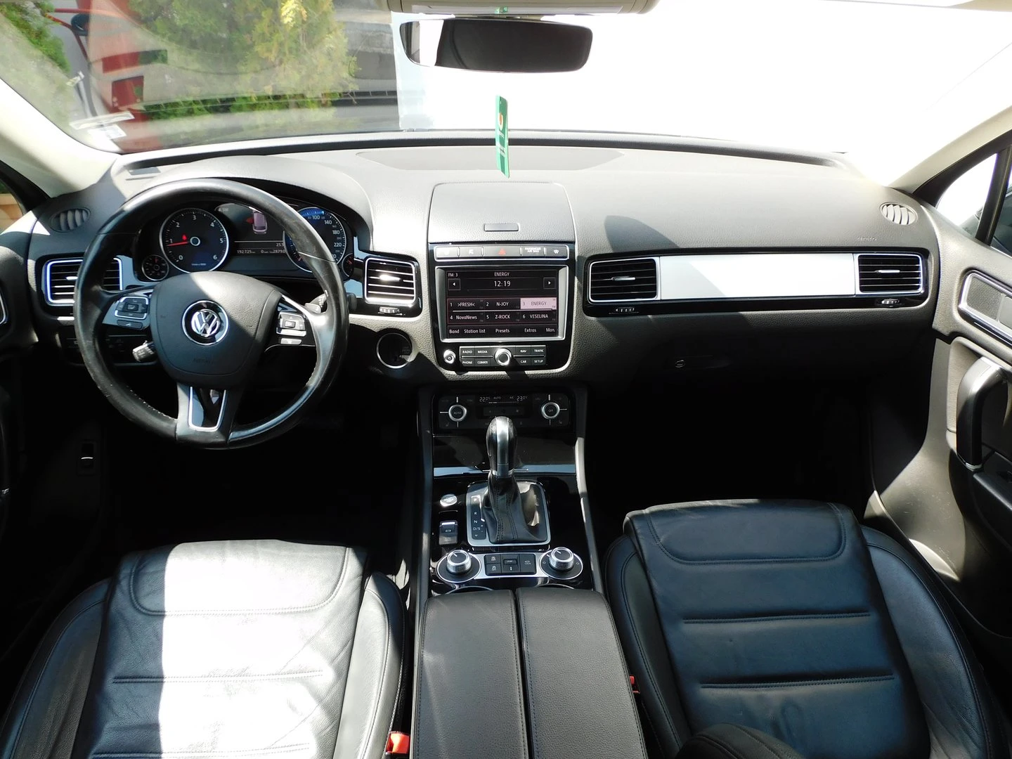 VW Touareg V6 TDI BMT 4MOTION, снимка 5 - Автомобили и джипове - 53539355