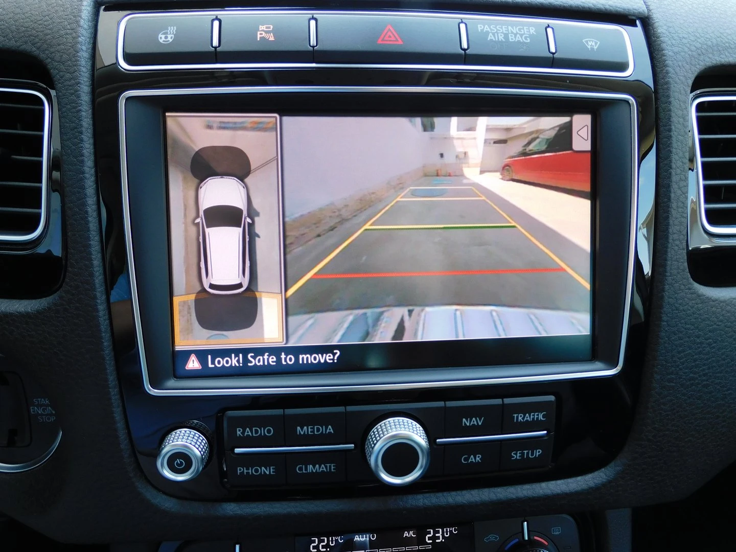 VW Touareg V6 TDI BMT 4MOTION, снимка 11 - Автомобили и джипове - 53539355