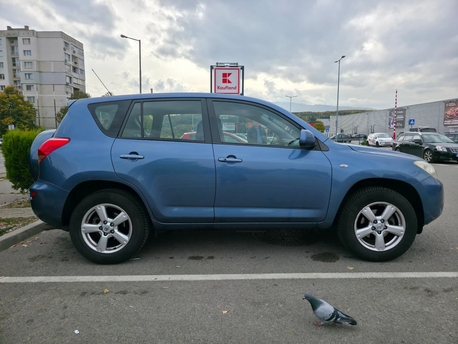 Toyota Rav4 2, 0 VVTI 152 к.с/Евро 4/4X4/ - изображение 4
