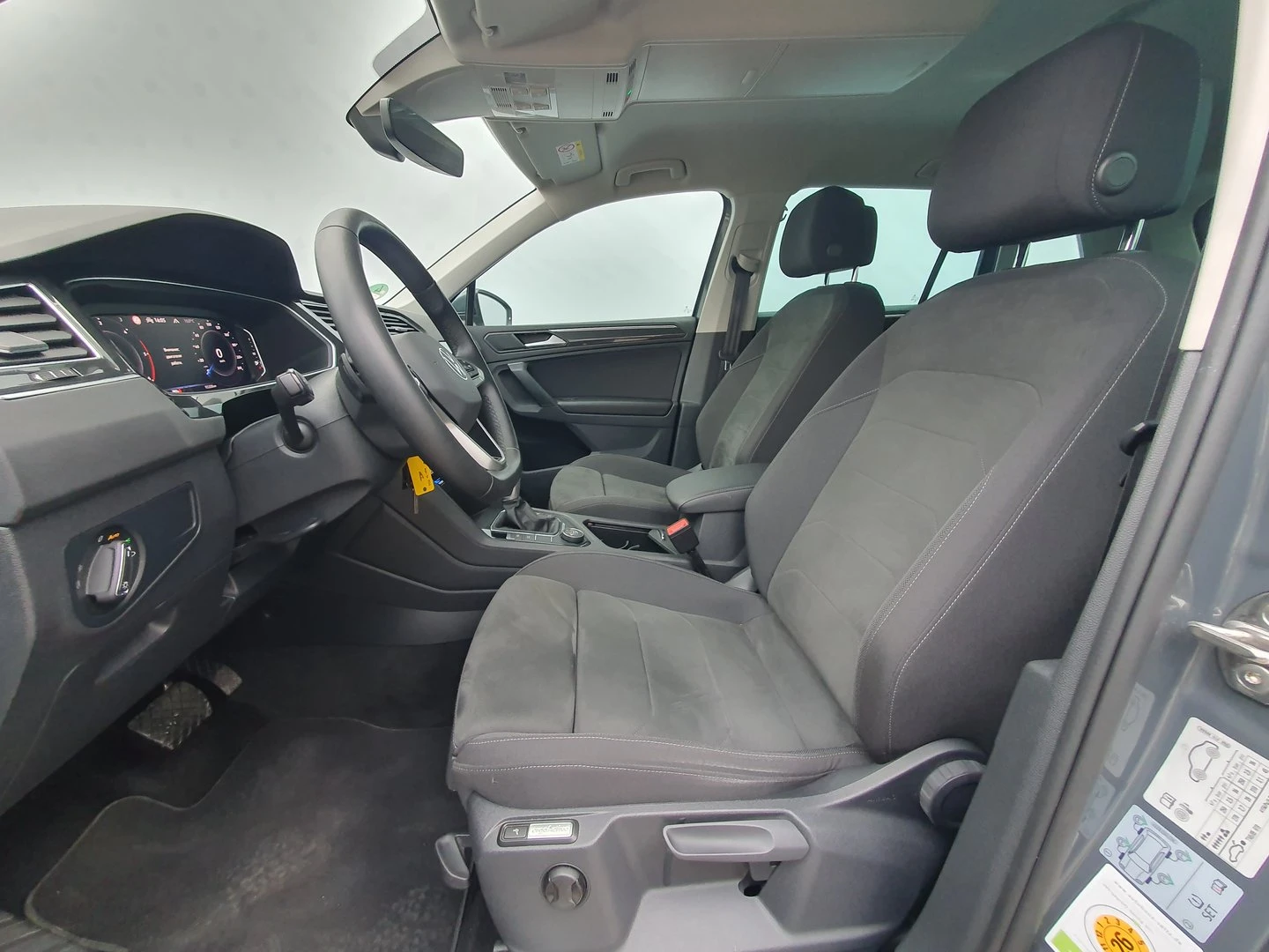 VW Tiguan Elegance 2.0 TDI SCR 4MOTION DSG | Mobile.bg   4