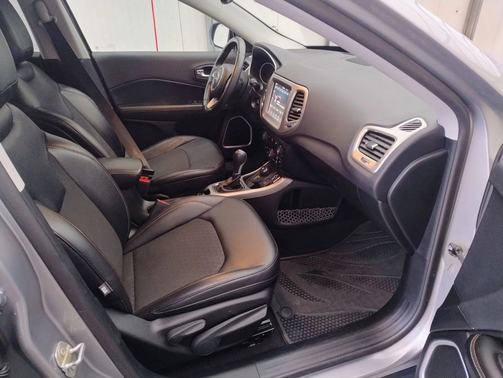 Jeep Compass Nort - изображение 6