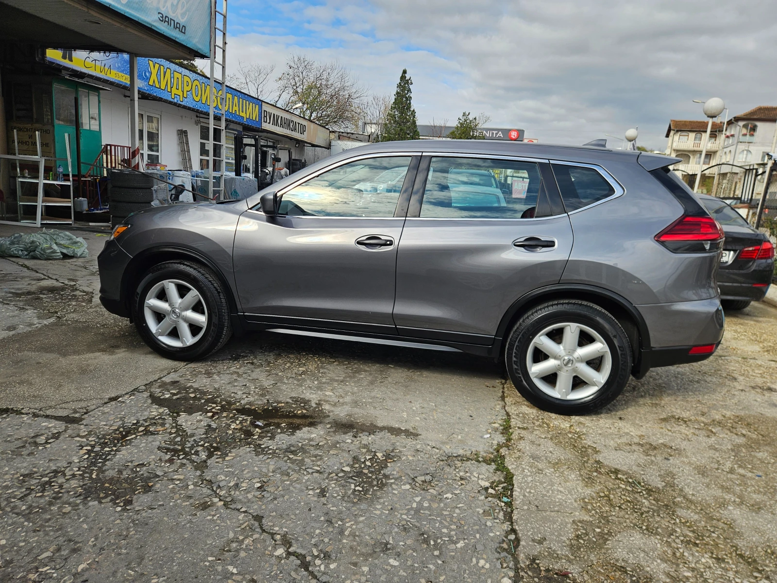 Nissan X-trail 2.5 4x4 - изображение 7