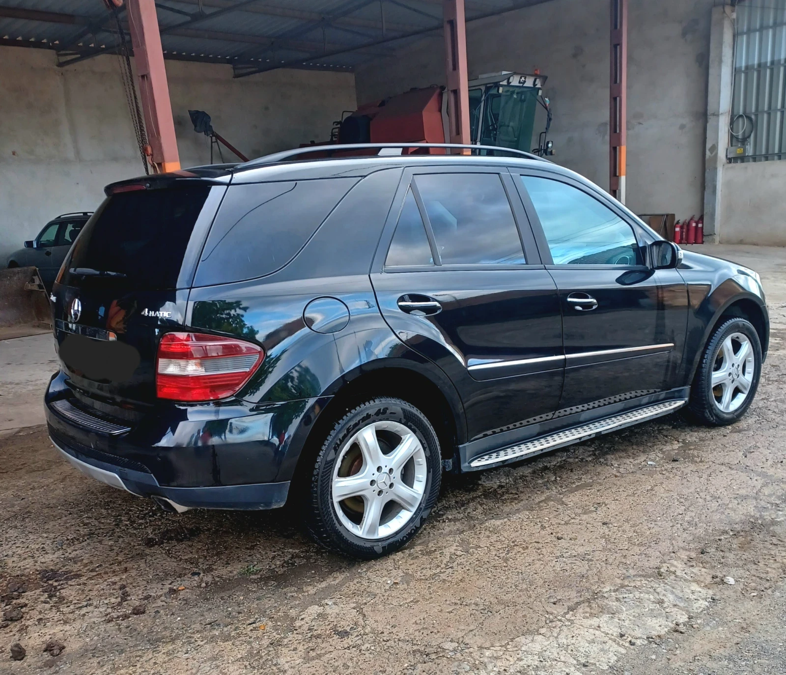 Mercedes-Benz ML 320  - изображение 6