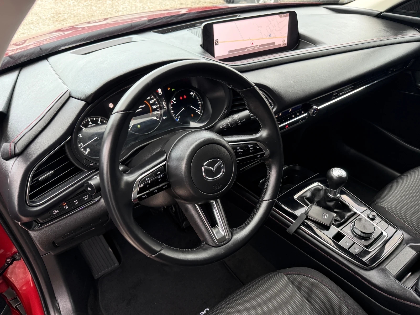 Mazda CX-30 2.5 E SKYACTIVG, снимка 8 - Автомобили и джипове - 53746135