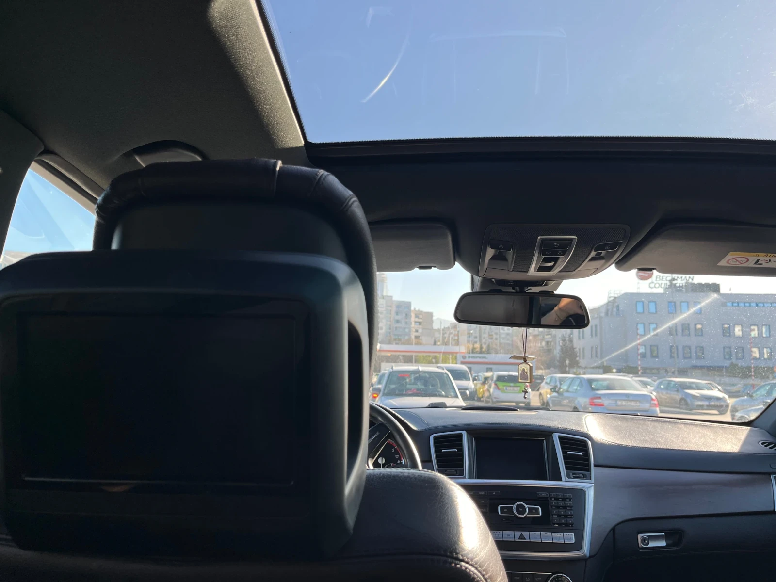 Mercedes-Benz GL 350, снимка 9 - Автомобили и джипове - 54019047