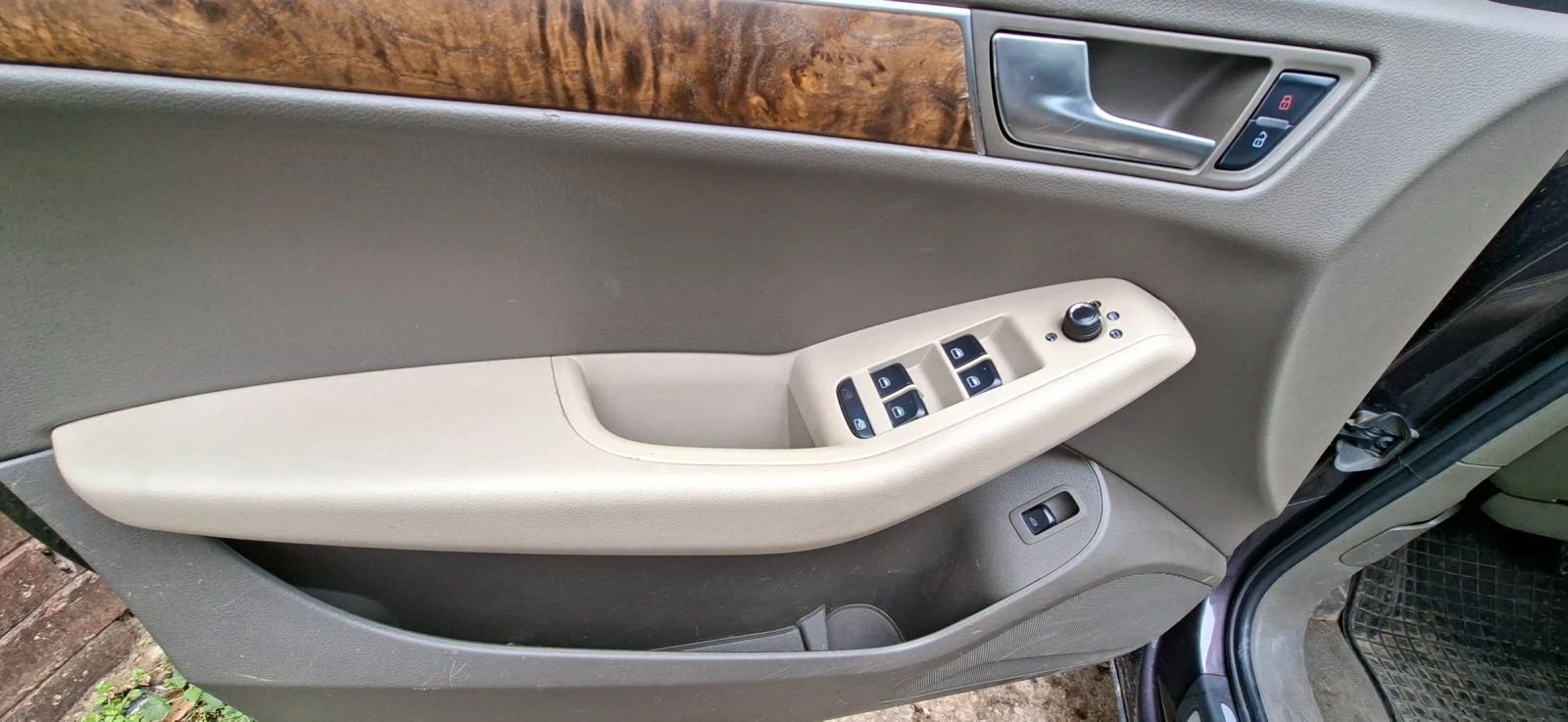 Audi Q5 2.0T QUATTRO, снимка 11 - Автомобили и джипове - 54032490