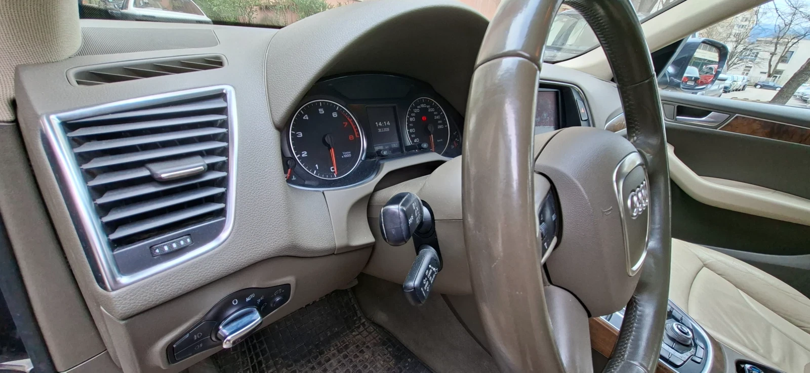 Audi Q5 2.0T QUATTRO, снимка 12 - Автомобили и джипове - 54032490