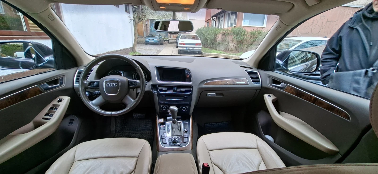 Audi Q5 2.0T QUATTRO, снимка 9 - Автомобили и джипове - 54032490