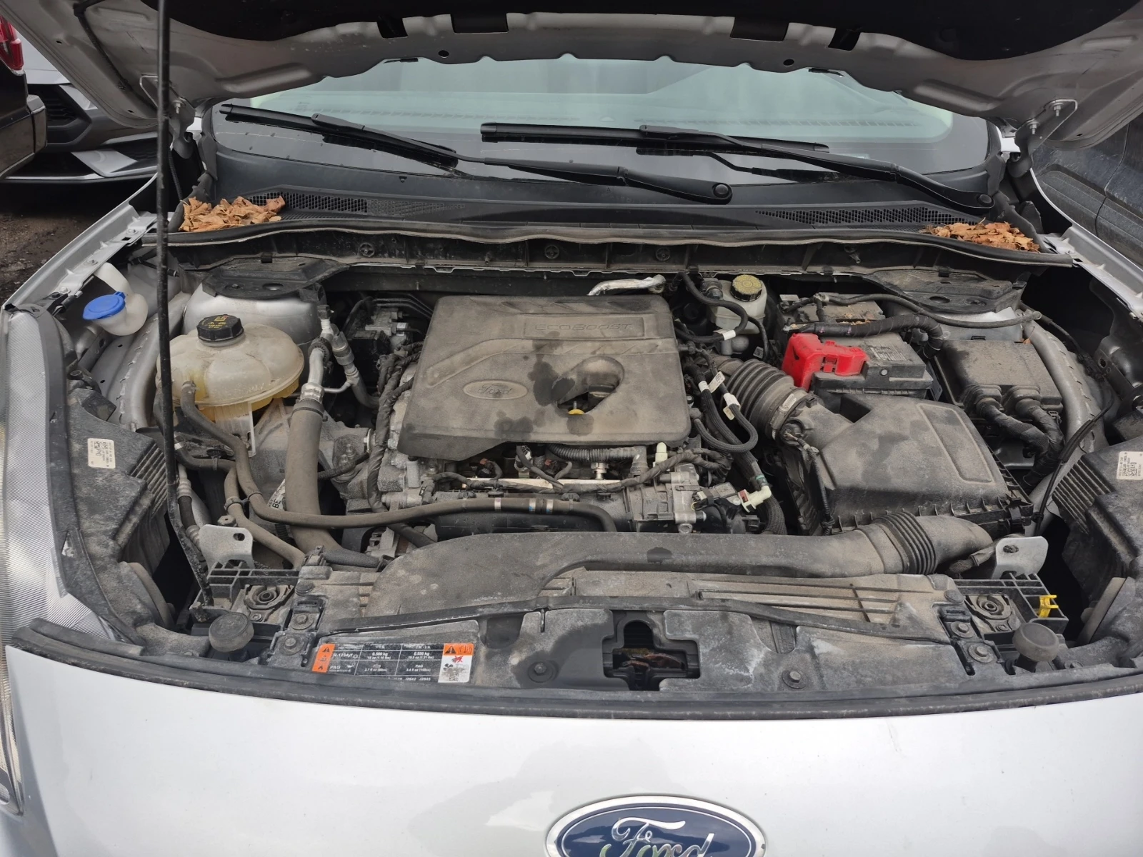 Ford Escape  SE FWD, снимка 7 - Автомобили и джипове - 54492766