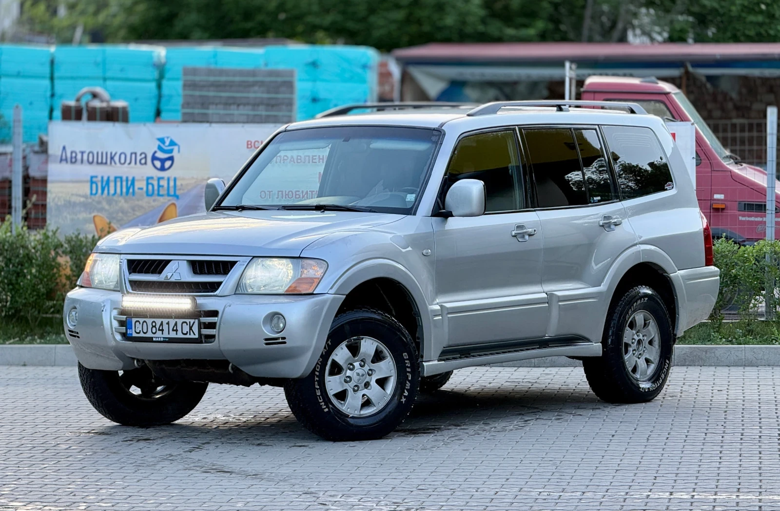 Mitsubishi Pajero 3* 3.2DID* 6+ 1* МЕХАНИЧНА ПОМПА * , снимка 2 - Автомобили и джипове - 54692324