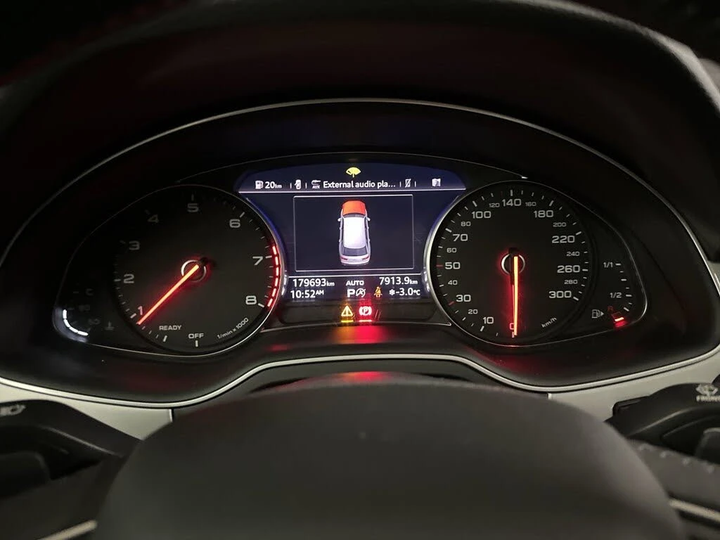 Audi Q7 3.0T* MATRIX* ПОДГРЕВ* КАМЕРА* КЕЙЛЕС* ПАНОРАМА* , снимка 12 - Автомобили и джипове - 54834860