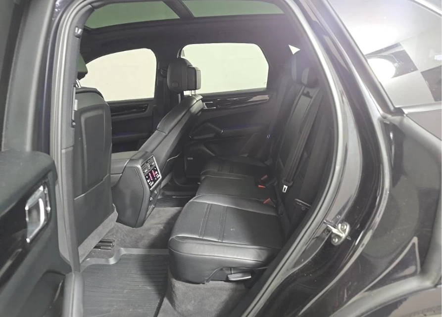 Porsche Cayenne, снимка 10 - Автомобили и джипове - 54996062