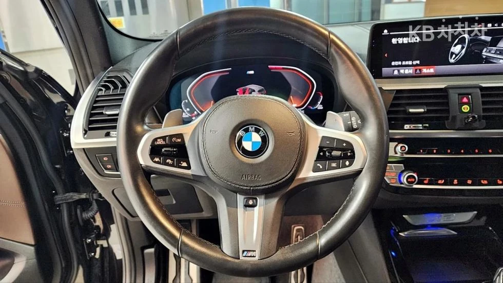 BMW X3 XDRIVE M SPORT + /360CAM/PANORAMA/FULL, снимка 9 - Автомобили и джипове - 55432782