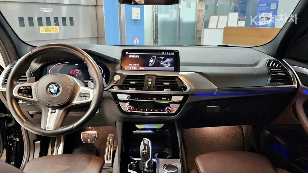 BMW X3 XDRIVE M SPORT + /360CAM/PANORAMA/FULL, снимка 8 - Автомобили и джипове - 55432782