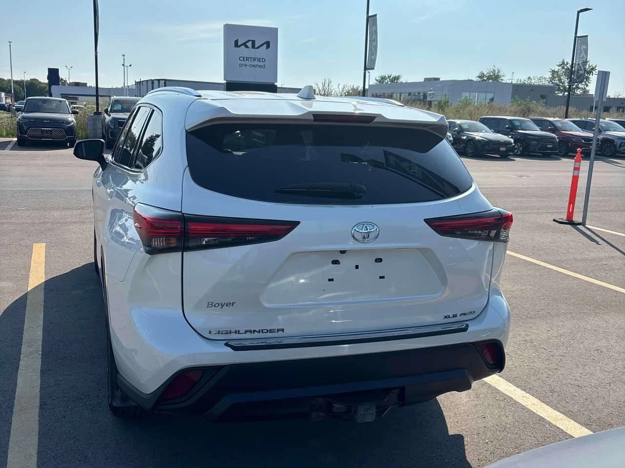 Toyota Highlander * XLE * CARFAX * ОПЦИЯ ЗА ФИНАНСИРАНЕ , снимка 4 - Автомобили и джипове - 55628856