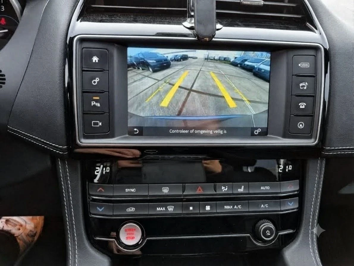 Jaguar F-PACE R Sport Сменени Вериги, снимка 12 - Автомобили и джипове - 56159625