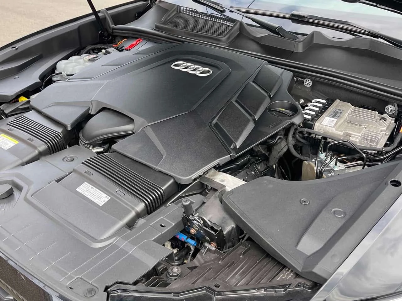 Audi Q8 QUATTRO * ���������* 360 ������* HEAD UP*  | Mobile.bg � ����������� 15