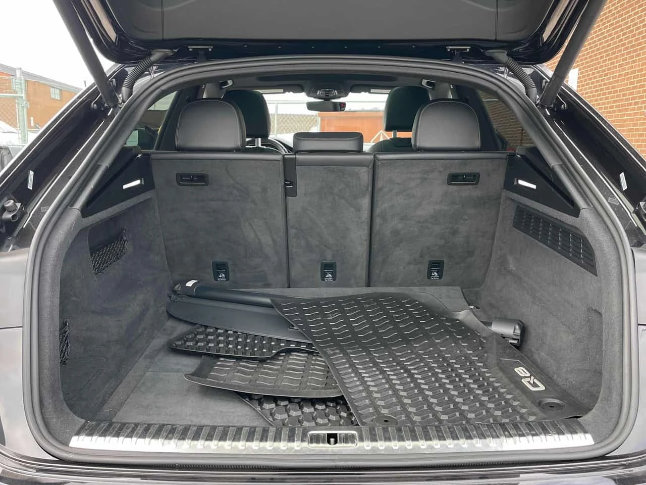 Audi Q8 QUATTRO * ���������* 360 ������* HEAD UP*  | Mobile.bg � ����������� 14