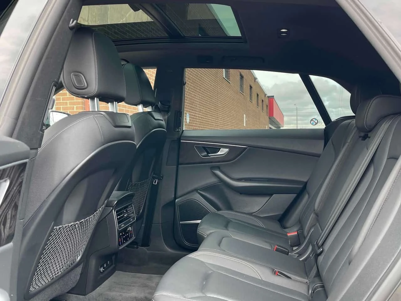 Audi Q8 QUATTRO * ���������* 360 ������* HEAD UP*  | Mobile.bg � ����������� 12