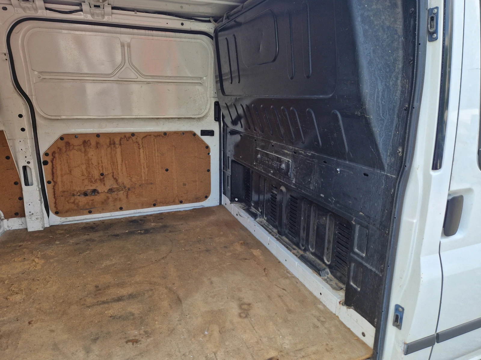Ford Transit 2.2 TDCI , снимка 8 - Бусове и автобуси - 55516447