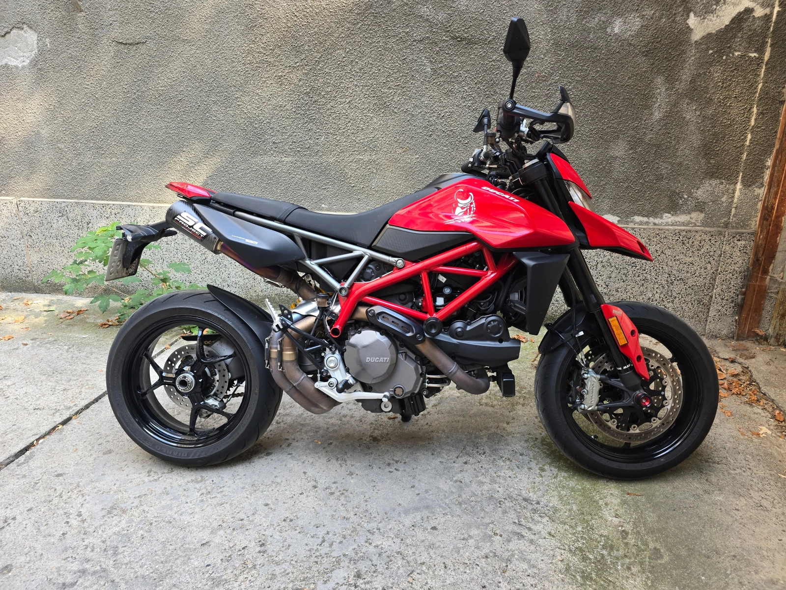 Ducati Hypermotard 