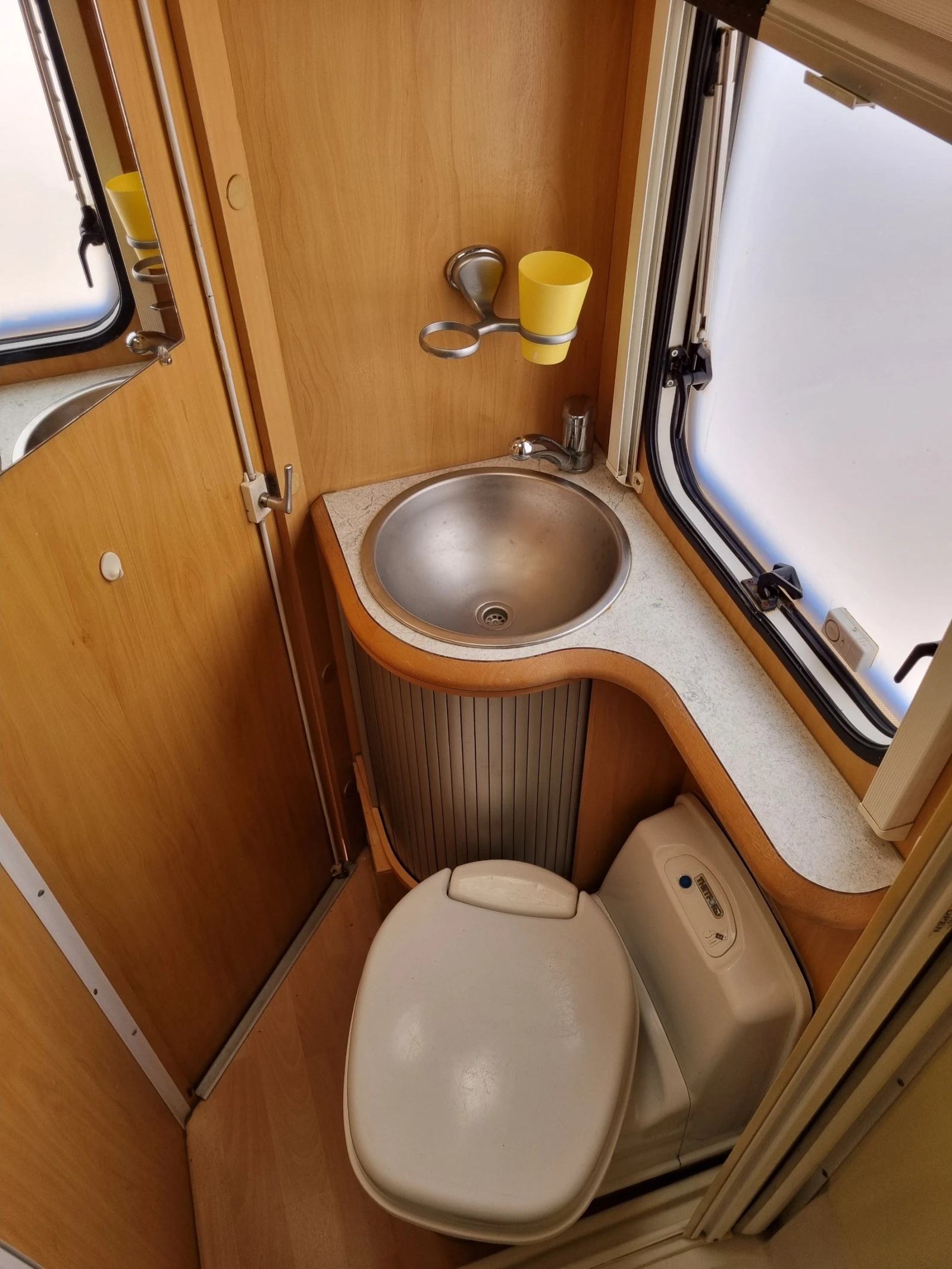  Cristall | Mobile.bg   13