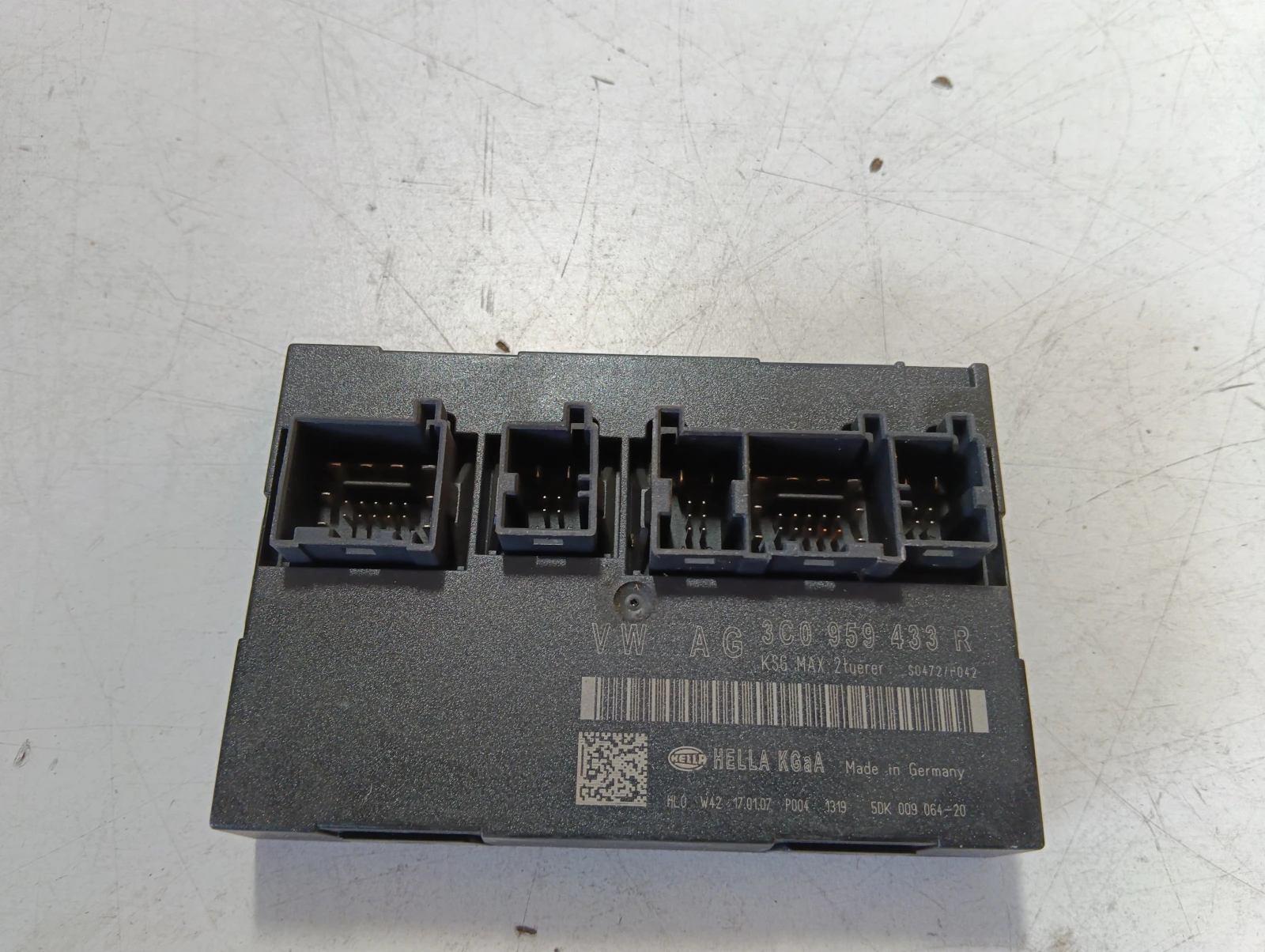 модул VW Passat