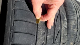 Гуми Летни 255/50R19, снимка 11 - Гуми и джанти - 53623413