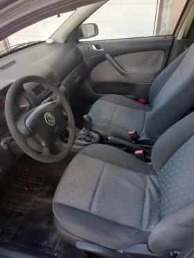 Skoda Octavia 1.6 Газ/Бензин, снимка 5