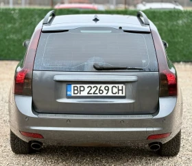 Volvo V50 2.4 D5 * AVTOMAT* NAVI* , снимка 6